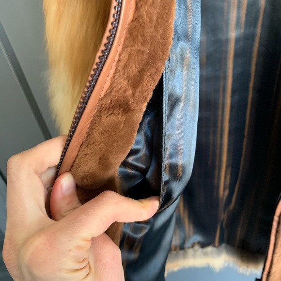 Fox fur vest - Picture 8 of 10